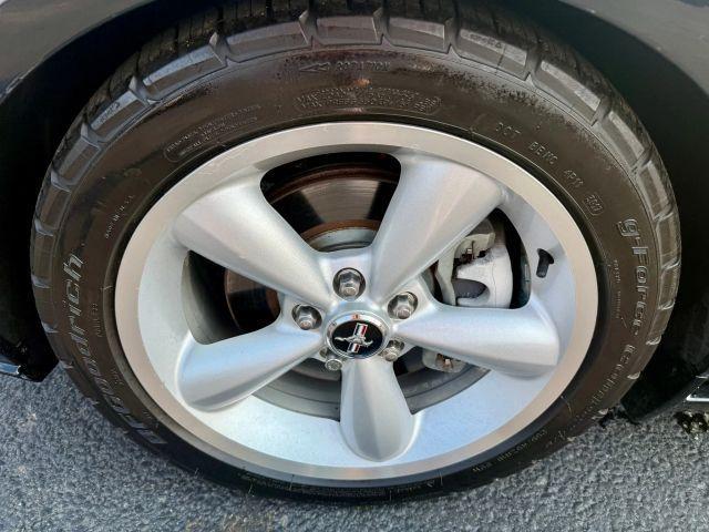 used 2007 Ford Mustang car, priced at $14,999