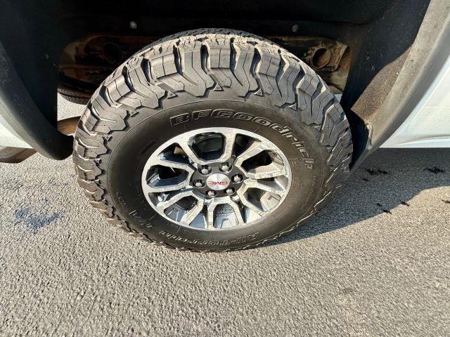 used 2014 GMC Sierra 1500 car, priced at $18,999