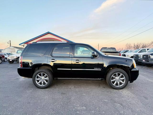 used 2012 GMC Yukon car, priced at $15,998