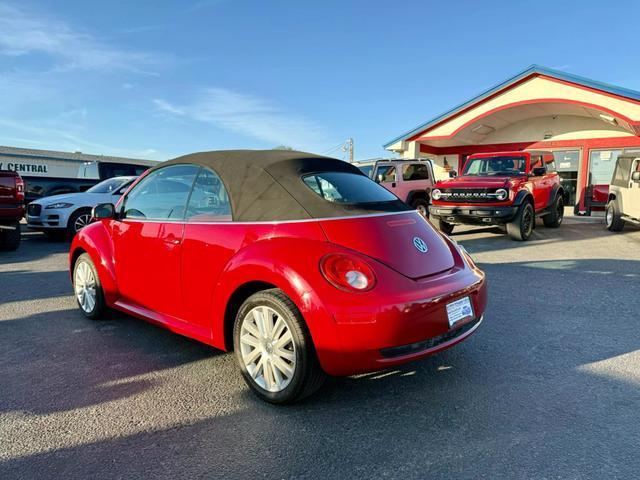 used 2009 Volkswagen New Beetle car, priced at $7,998