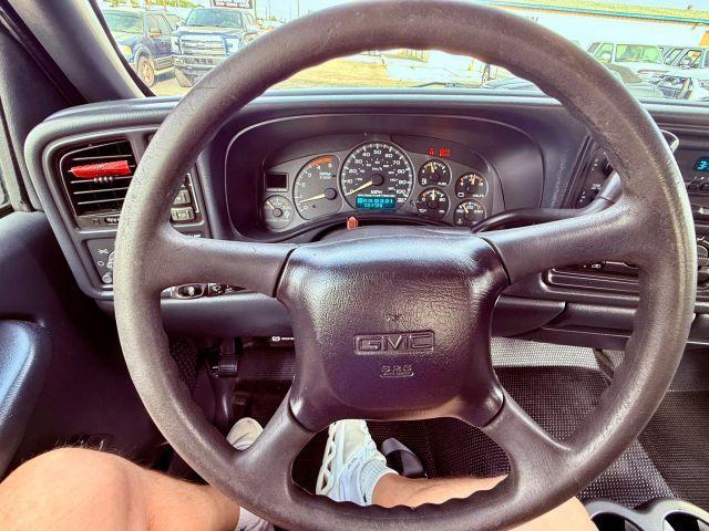 used 2001 GMC Sierra 2500 car, priced at $21,900