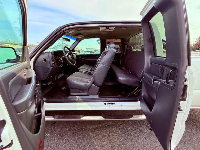 used 2001 GMC Sierra 2500 car, priced at $21,900