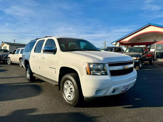 used 2011 Chevrolet Suburban car, priced at $10,989