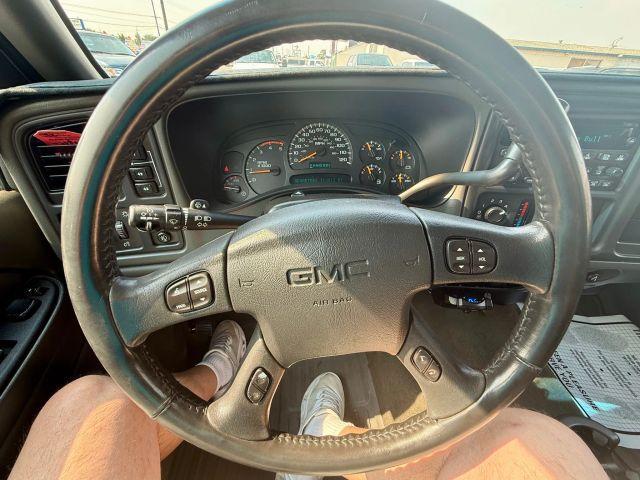 used 2005 GMC Sierra 2500 car, priced at $23,900