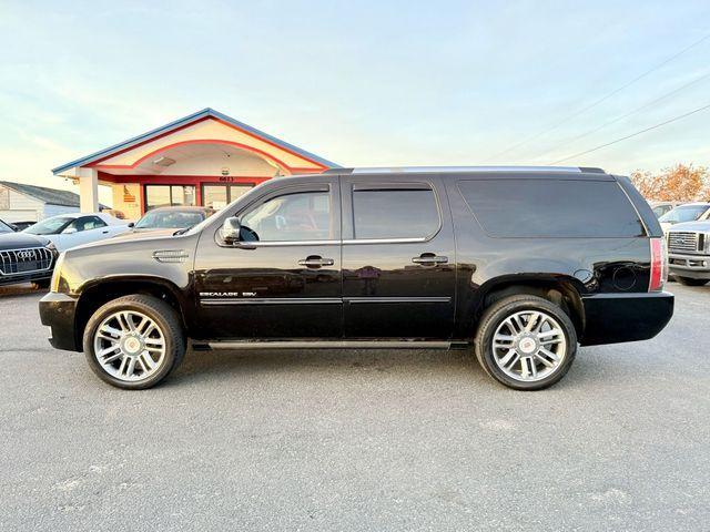 used 2014 Cadillac Escalade ESV car, priced at $15,998