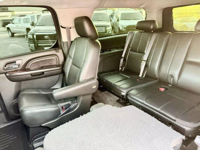 used 2014 Cadillac Escalade ESV car, priced at $15,998