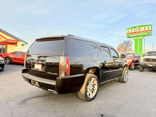 used 2014 Cadillac Escalade ESV car, priced at $15,998