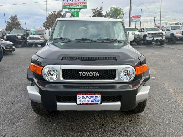 used 2007 Toyota FJ Cruiser car, priced at $12,999