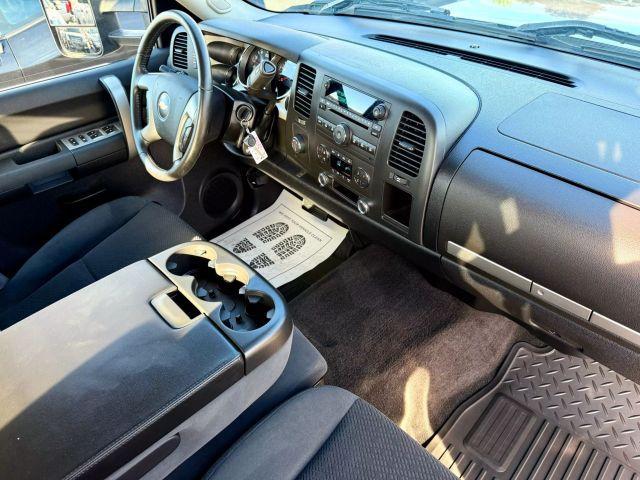 used 2007 Chevrolet Silverado 2500 car, priced at $29,998