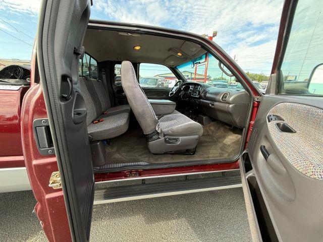 used 2002 Dodge Ram 2500 car, priced at $15,999