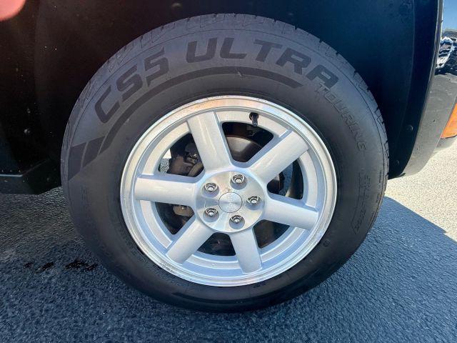 used 2005 Jeep Liberty car, priced at $9,990