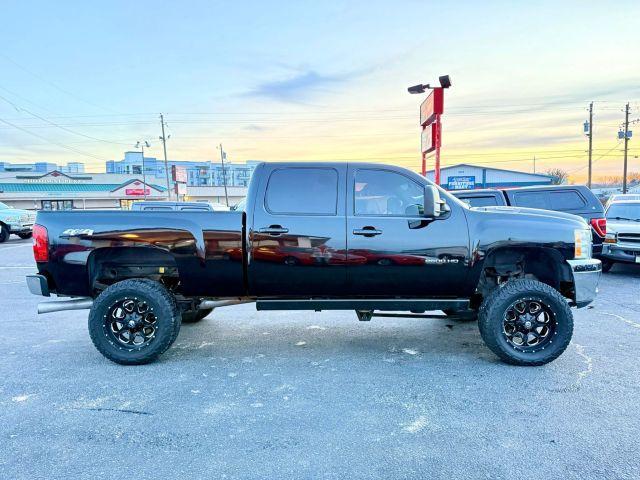 used 2011 Chevrolet Silverado 2500 car, priced at $21,998