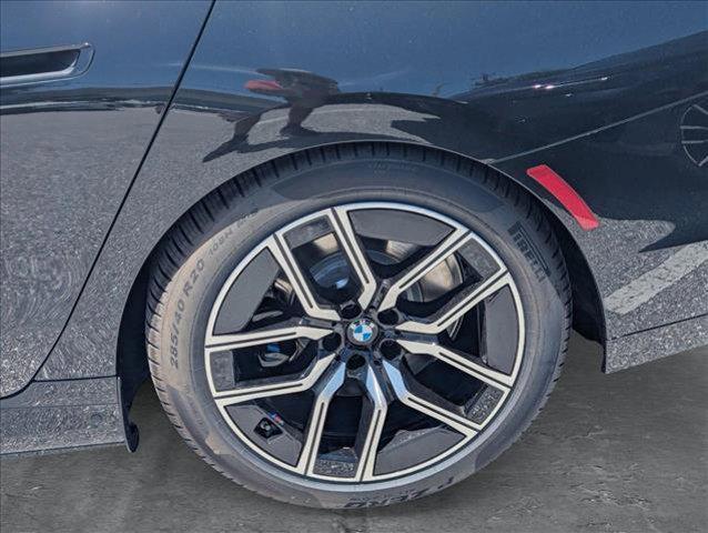 new 2025 BMW i7 car, priced at $181,650
