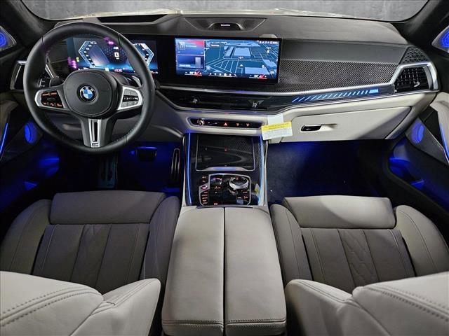 new 2025 BMW X7 car, priced at $124,220