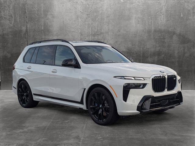 new 2025 BMW X7 car, priced at $122,520