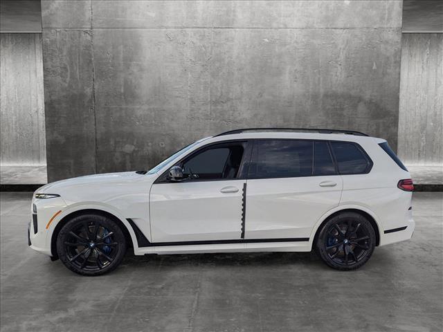 new 2025 BMW X7 car, priced at $122,520