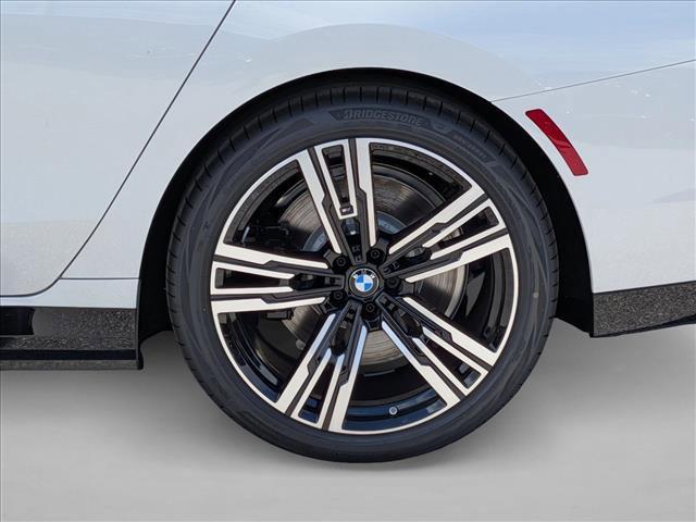 new 2026 BMW i7 car, priced at $120,880