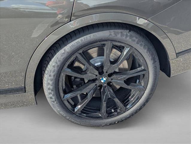 new 2026 BMW X7 car, priced at $125,860