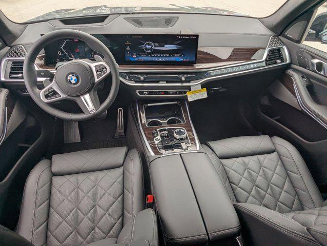 new 2026 BMW X7 car, priced at $100,335