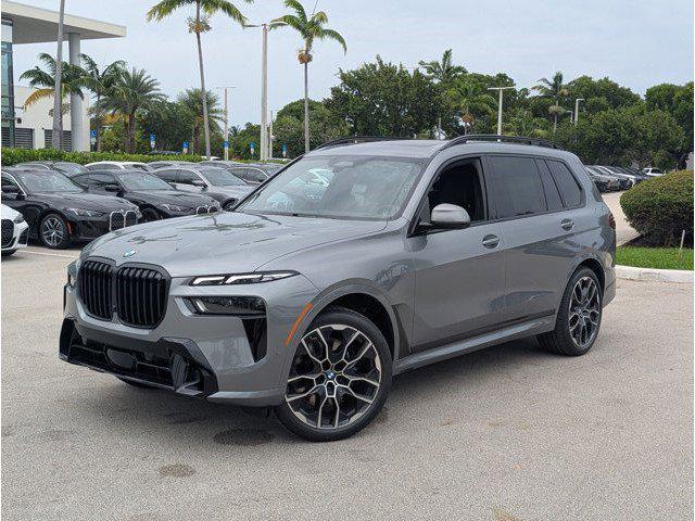 new 2026 BMW X7 car, priced at $100,335
