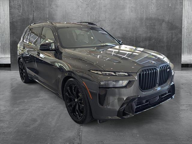 new 2026 BMW X7 car, priced at $125,685