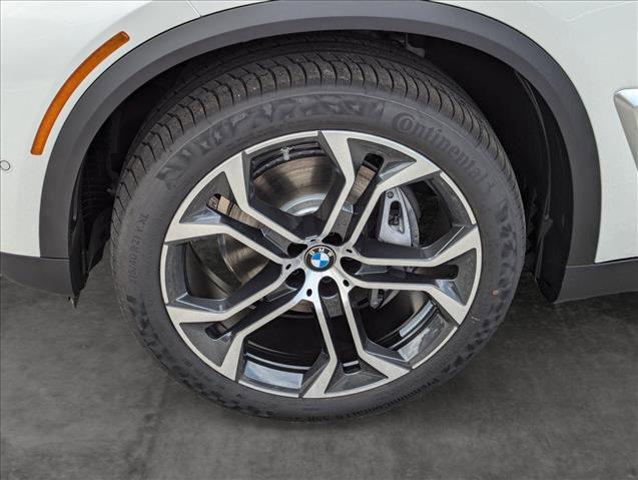 new 2025 BMW X5 car, priced at $71,960