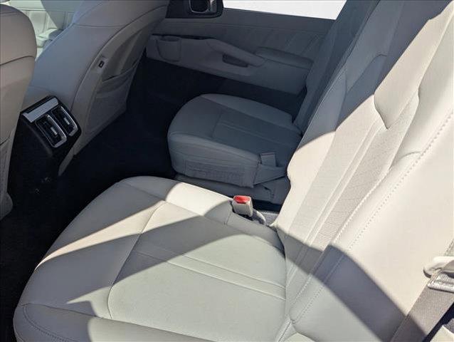 used 2023 Kia Sorento car, priced at $29,265