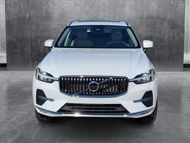 used 2022 Volvo XC60 car, priced at $38,674