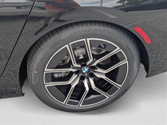 new 2025 BMW 760 car, priced at $127,835