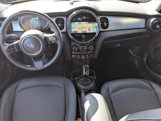 used 2022 MINI Hardtop car, priced at $22,174