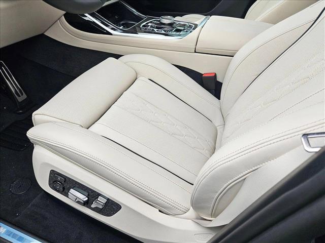 new 2026 BMW X7 car, priced at $105,795