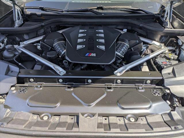 new 2025 BMW X7 car, priced at $128,675