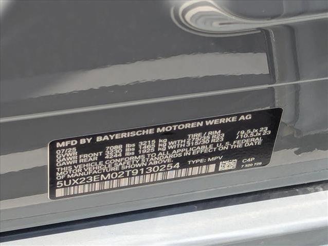 new 2026 BMW X7 car, priced at $106,925
