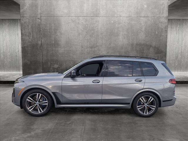 new 2025 BMW X7 car, priced at $117,020