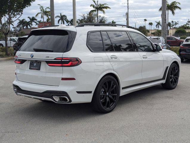 new 2025 BMW X7 car, priced at $99,970