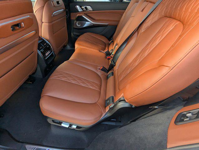 new 2026 BMW X7 car, priced at $102,910