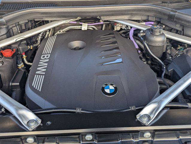 new 2026 BMW X7 car, priced at $102,910