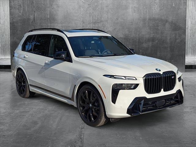 new 2025 BMW X7 car, priced at $117,995