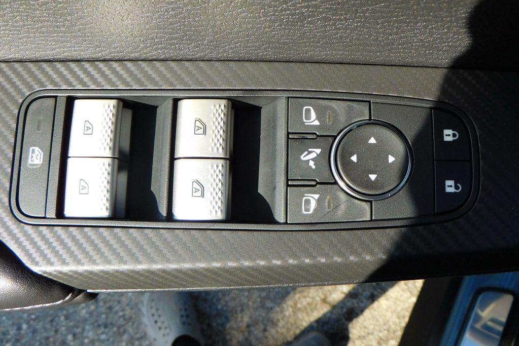 new 2025 Mitsubishi Outlander car, priced at $37,365