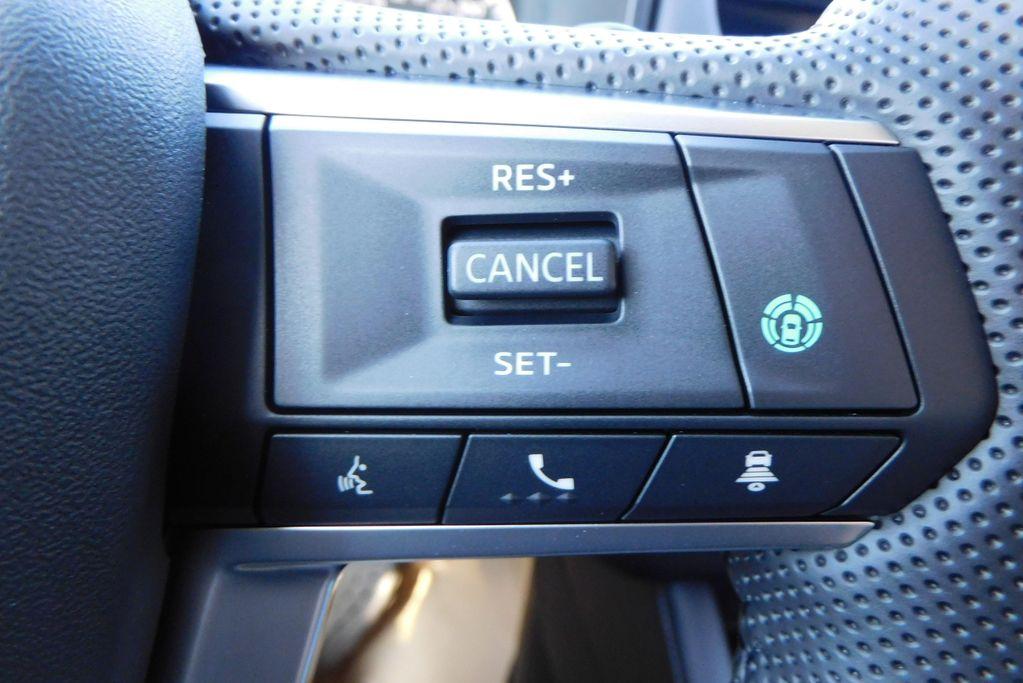 new 2025 Mitsubishi Outlander car, priced at $37,365
