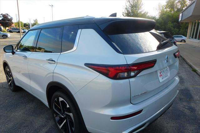 new 2024 Mitsubishi Outlander car, priced at $41,940