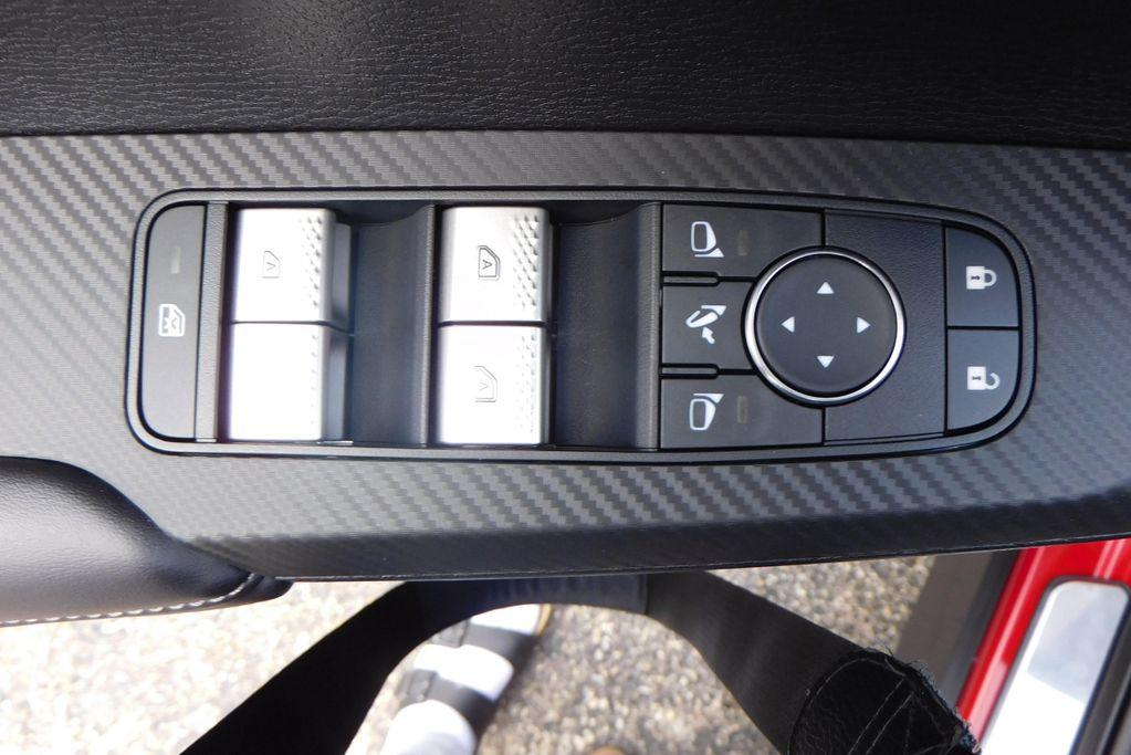 new 2025 Mitsubishi Outlander car, priced at $37,565