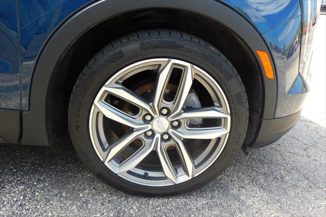 used 2020 Cadillac XT4 car, priced at $25,995