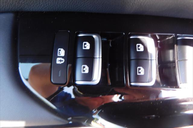used 2025 Kia K5 car, priced at $33,900