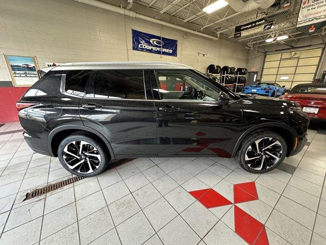 new 2024 Mitsubishi Outlander car, priced at $40,900