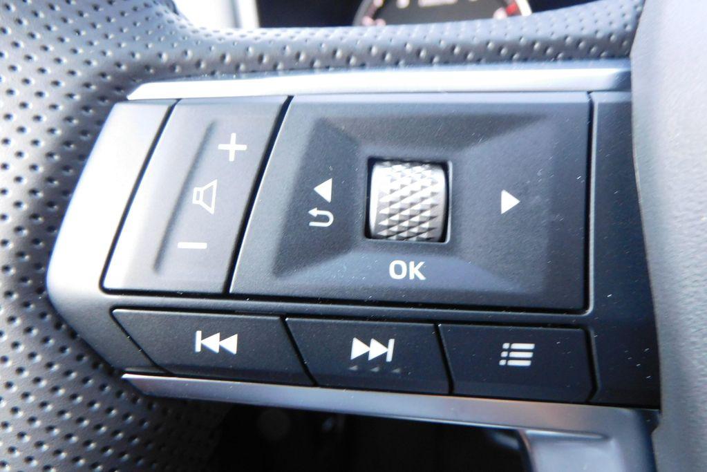 new 2025 Mitsubishi Outlander car, priced at $37,050