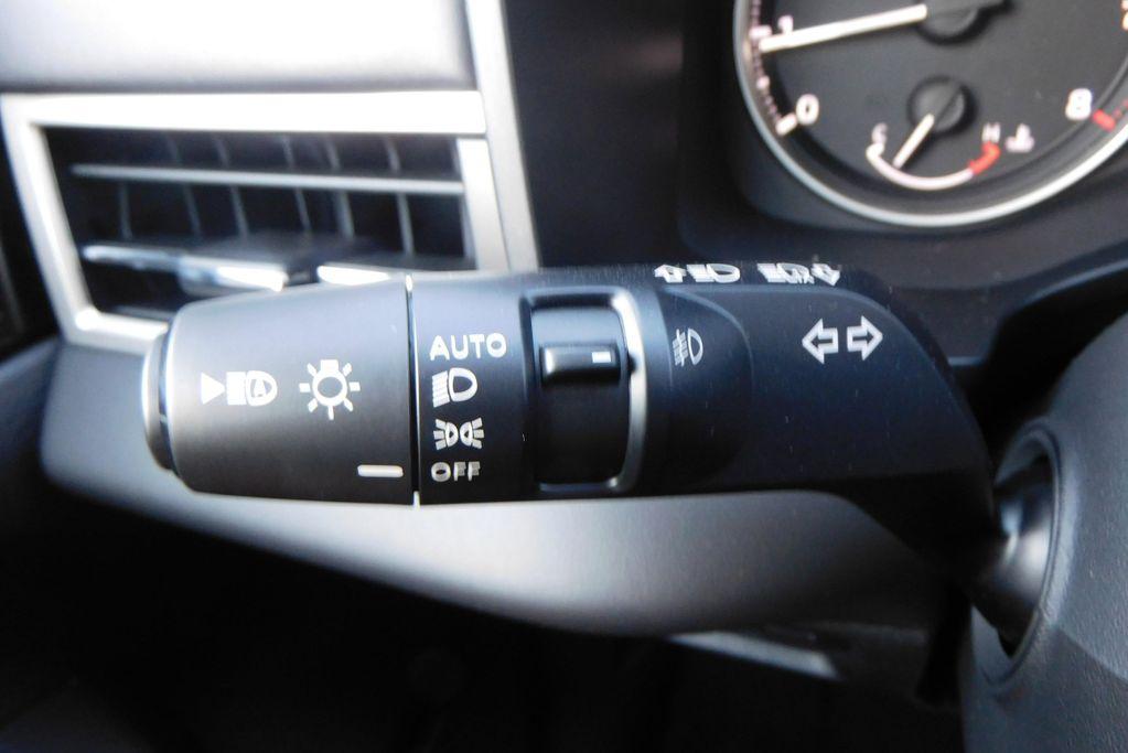 new 2025 Mitsubishi Outlander car, priced at $37,050