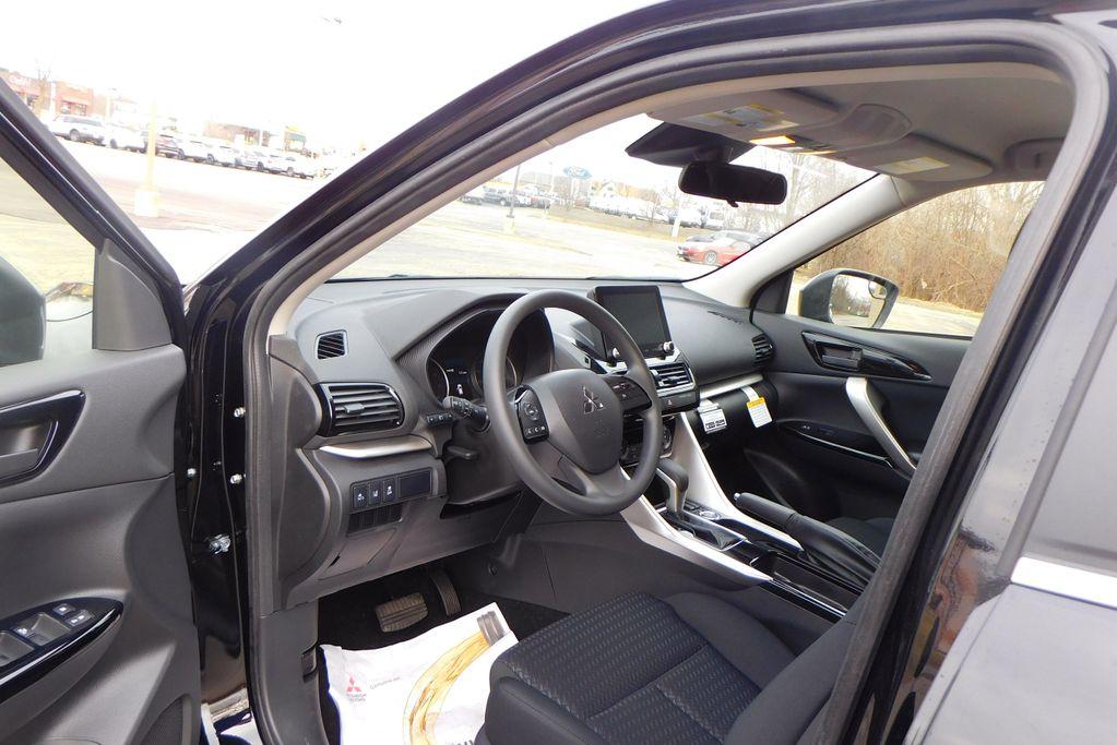 new 2025 Mitsubishi Eclipse Cross car, priced at $30,120