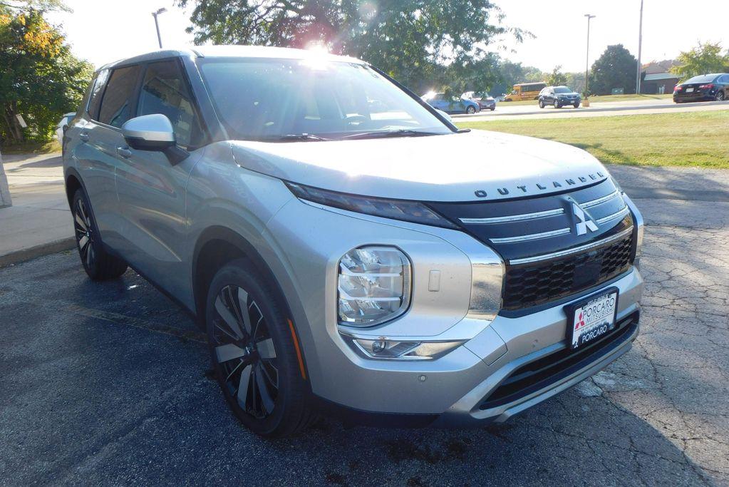 new 2025 Mitsubishi Outlander car, priced at $36,970