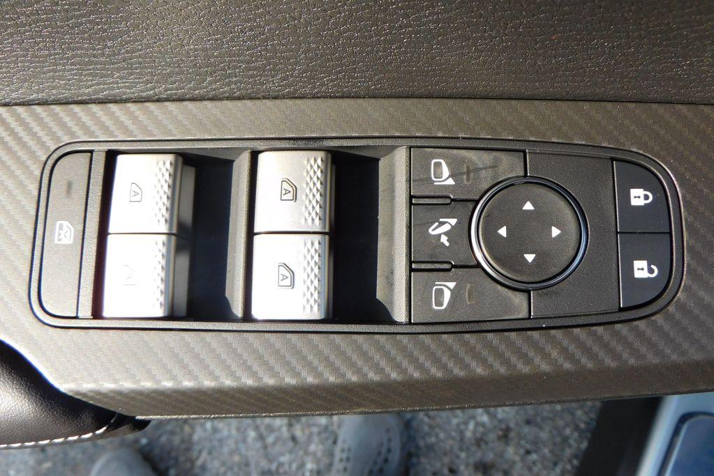 new 2025 Mitsubishi Outlander car, priced at $36,970